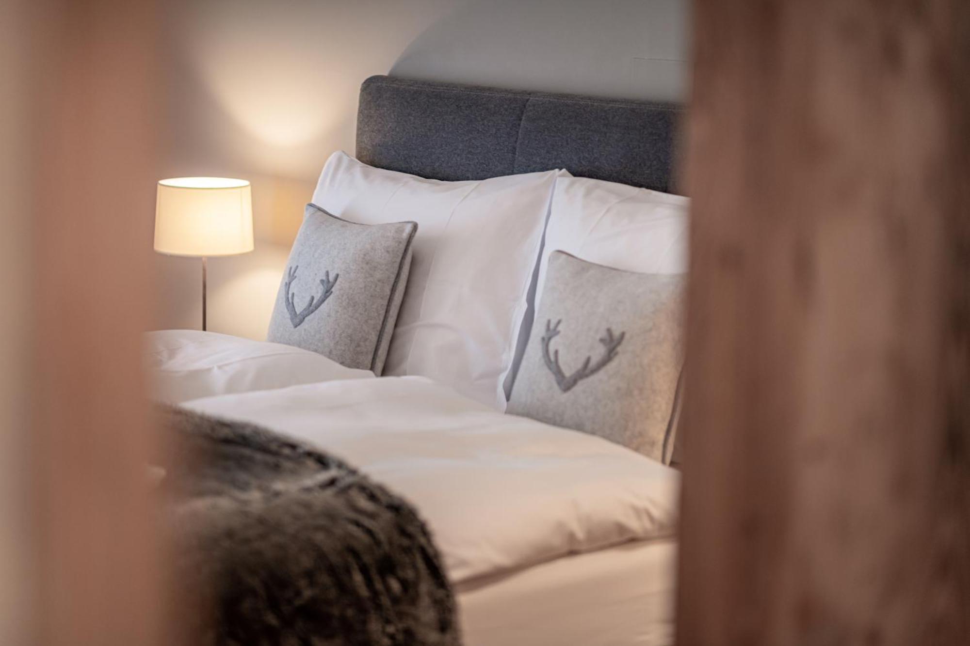 Hotel Adula Флімс Екстер'єр фото