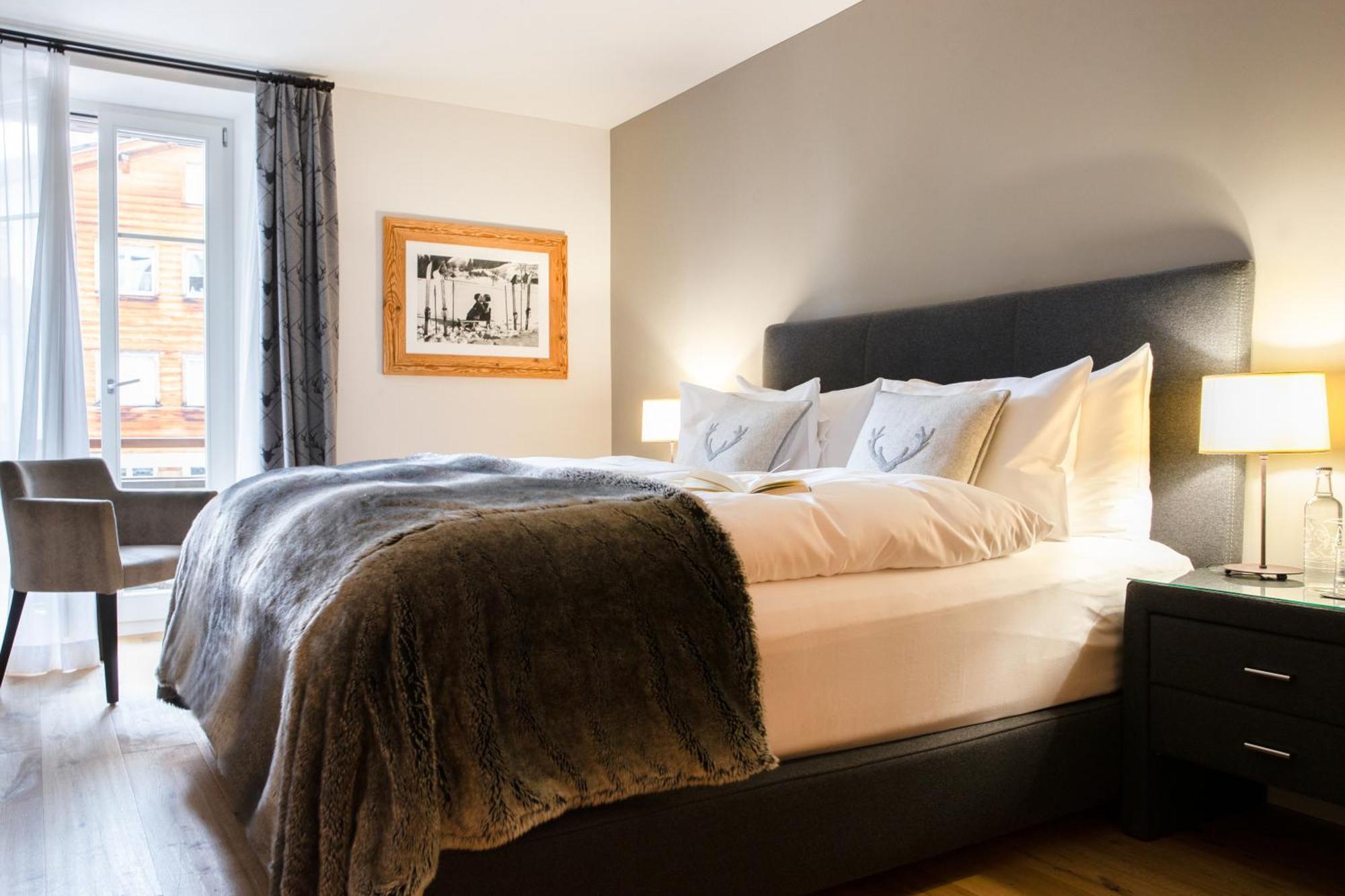 Hotel Adula Флімс Екстер'єр фото