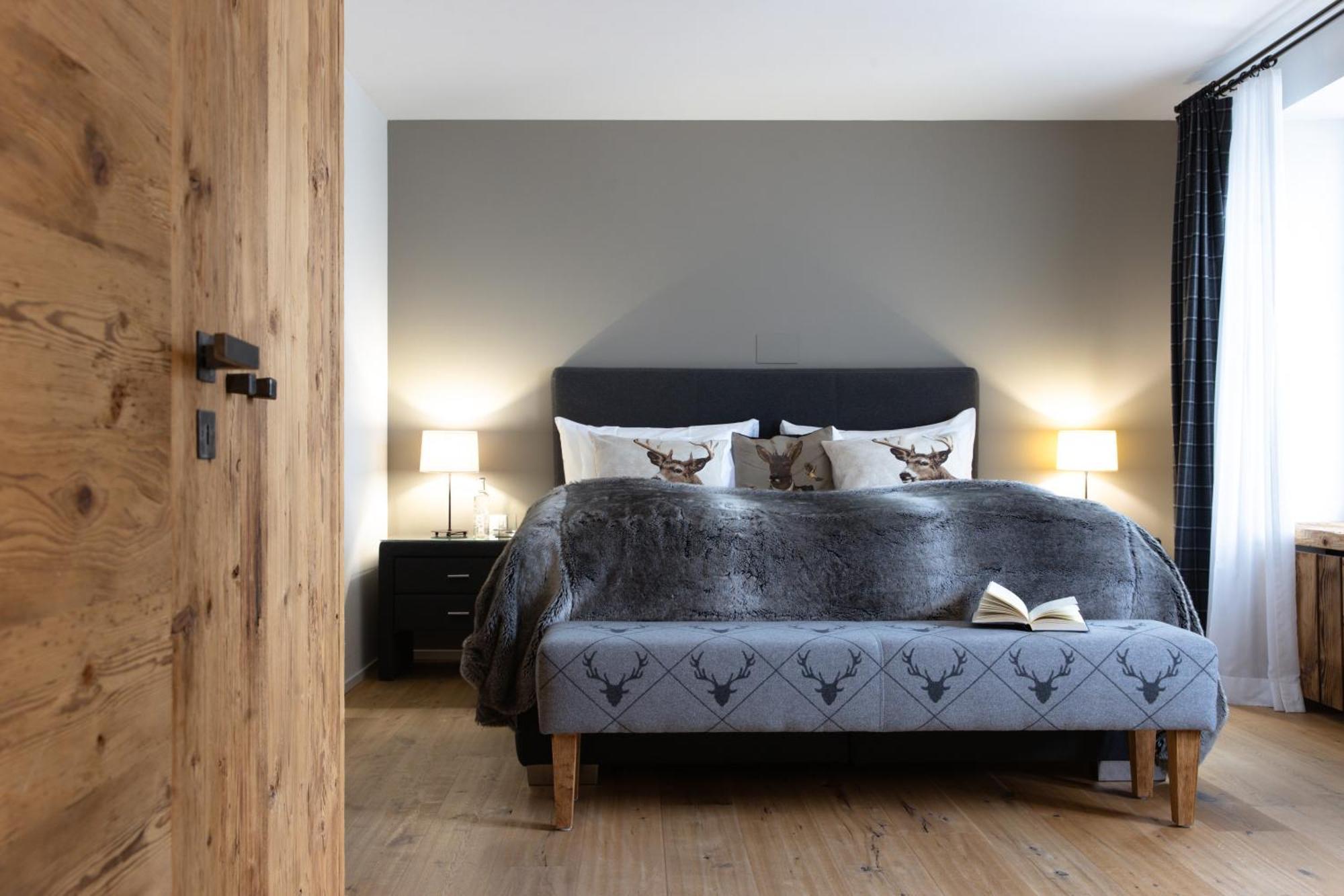 Hotel Adula Флімс Екстер'єр фото